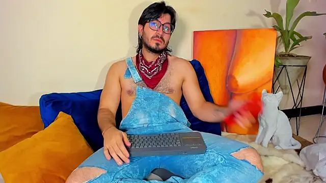 Snapshot of Ackerman_Eren_ chatting on 16, 3, 2025 Ackerman Eren online show from 16, 3, 2025