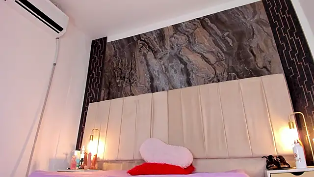 sarita rouzze online show from 11, 3, 2026