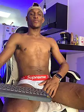 Snapshot of Adam_Byker chatting on 18, 11, 2025 Adam Byker online show from 18, 11, 2025