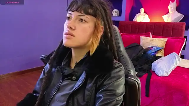  sharlotte777 online show from 10, 10, 2025