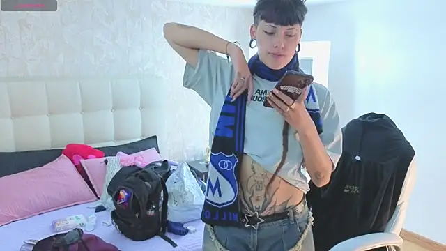 Snapshot of _sharlotte777 chatting on 15, 1, 2026 sharlotte777 online show from 15, 1, 2026