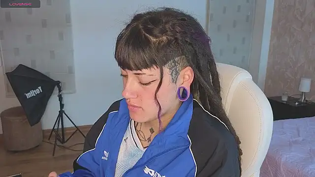 Snapshot of _sharlotte777 chatting on 17, 1, 2026 sharlotte777 online show from 17, 1, 2026