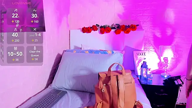 Snapshot of LYAA_COLLINS_ chatting on 27, 11, 2025 LYAA COLLINS online show from 27, 11, 2025