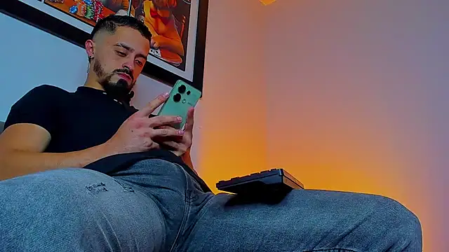 MAXIMUS MASTE3 online show from 17, 9, 2025