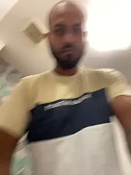 islandvybee55 online show from 22, 2, 2025