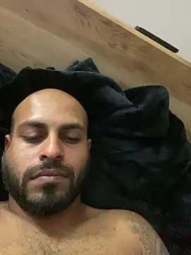 islandvybee55 online show from 5, 4, 2026