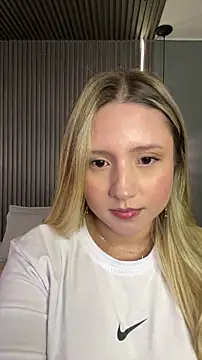 MiaPetit  online show from 4, 12, 2025