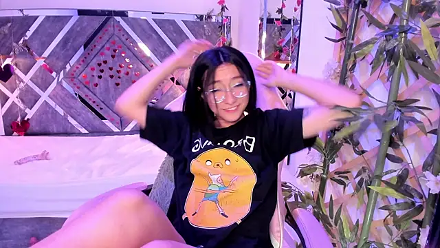 Nanachi Cook online show from 24, 1, 2025