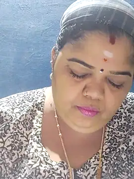 Snapshot of tamilthanushri chatting on 16, 5, 2026 tamilthanushri online show from 16, 5, 2026