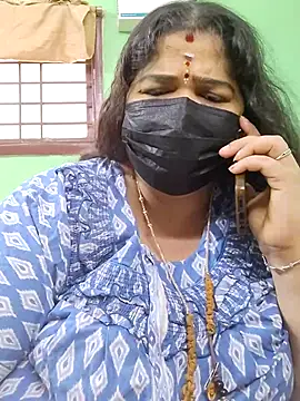 Snapshot of tamilthanushri chatting on 28, 7, 2026 tamilthanushri online show from 28, 7, 2026