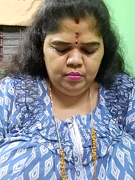 Snapshot of tamilthanushri chatting on 28, 7, 2026 tamilthanushri online show from 28, 7, 2026