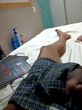 Snapshot of gym_lover076 chatting on 28, 1, 2025 gym lover076 online show from 28, 1, 2025