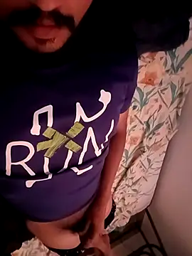 Snapshot of gym_lover076 chatting on 27, 2, 2026 gym lover076 online show from 27, 2, 2026