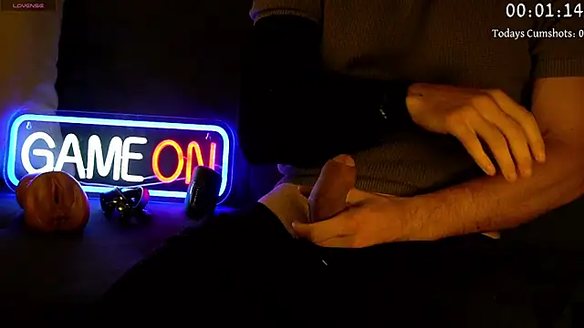 coupleofficial online show from 12, 9, 2025