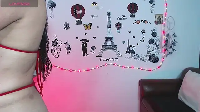 Snapshot of FernandaEloisa chatting on 7, 1, 2025 FernandaEloisa online show from 7, 1, 2025