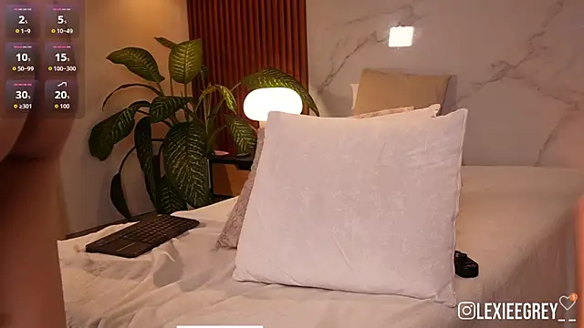 Snapshot of lexiee_grey_ chatting on 3, 6, 2026 lexiee grey online show from 3, 6, 2026