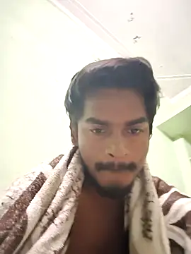 Snapshot of Vamshihyd chatting on 11, 7, 2026 Vamshihyd online show from 11, 7, 2026