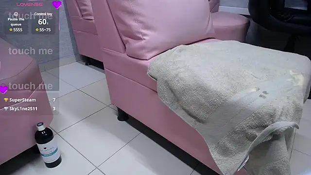 Alaya cute online show from 5, 2, 2025