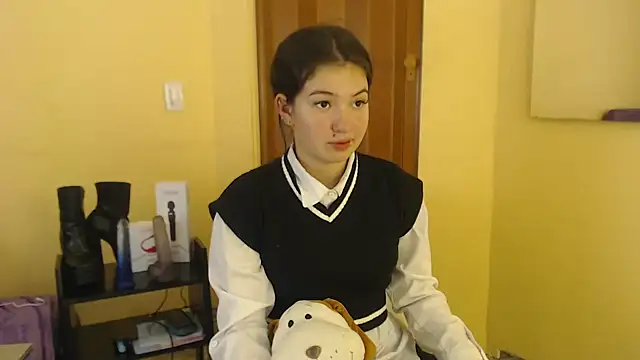 lilimini032 online show from 17, 9, 2025