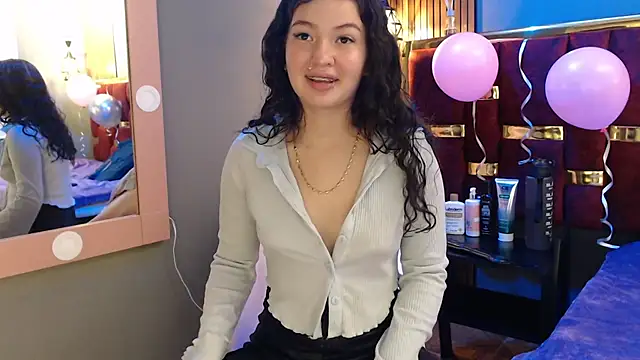 lilimini032 online show from 9, 7, 2026