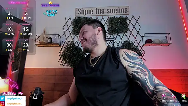 Snapshot of Angelgraham_1 chatting on 20, 11, 2025 Angelgraham 1 online show from 20, 11, 2025