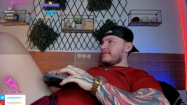 Snapshot of Angelgraham_1 chatting on 7, 1, 2026 Angelgraham 1 online show from 7, 1, 2026