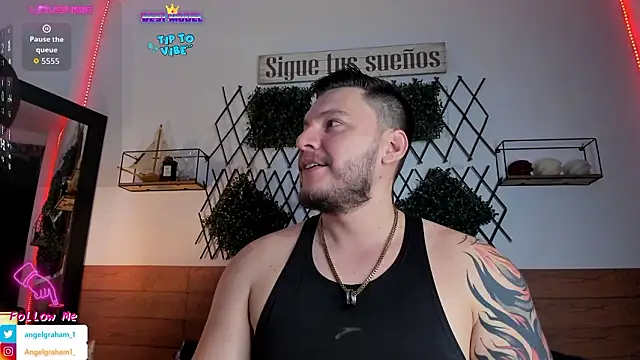 Snapshot of Angelgraham_1 chatting on 11, 3, 2026 Angelgraham 1 online show from 11, 3, 2026