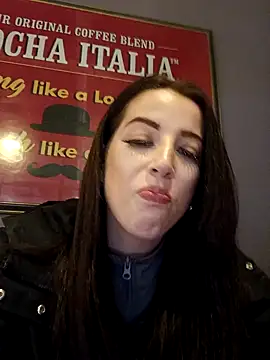 Snapshot of LuLuLover89 chatting on 31, 1, 2025 LuLuLover89 online show from 31, 1, 2025