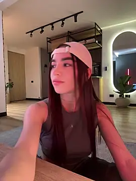 Snapshot of carolynnetrujillo chatting on 2, 10, 2025 carolynnetrujillo online show from 2, 10, 2025