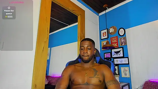 Snapshot of Drake_Nassir4 chatting on 11, 3, 2025 Drake Nassir4 online show from 11, 3, 2025