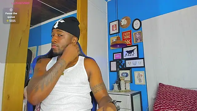 Snapshot of Drake_Nassir4 chatting on 16, 3, 2025 Drake Nassir4 online show from 16, 3, 2025