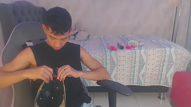 jose sexycumm online show from 2, 2, 2025