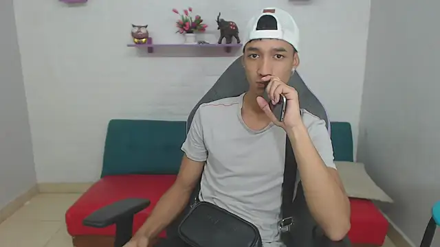 jose sexycumm online show from 18, 2, 2025