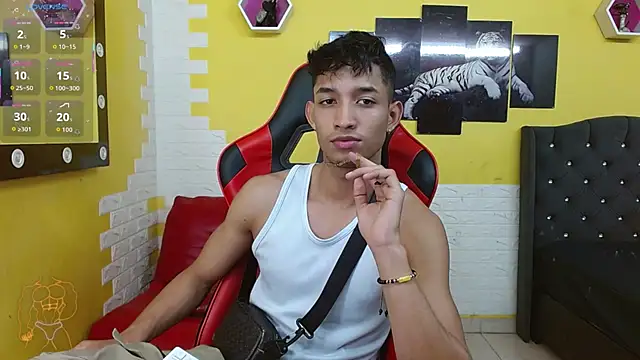 Snapshot of jose_sexycumm chatting on 13, 1, 2026 jose sexycumm online show from 13, 1, 2026
