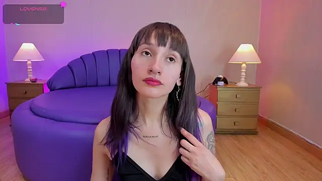 ElectraRaptiis online show from 3, 3, 2025