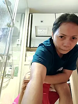 Snapshot of doggiepossession chatting on 28, 10, 2025 doggiepossession online show from 28, 10, 2025