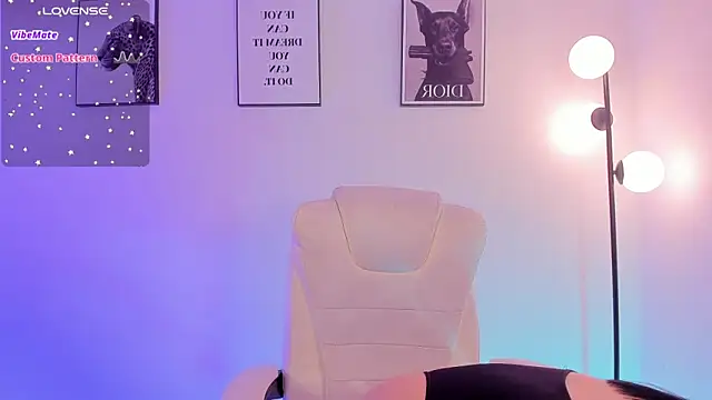 Snapshot of Emilyymilleer_ chatting on 9, 2, 2026 Emilyymilleer online show from 9, 2, 2026