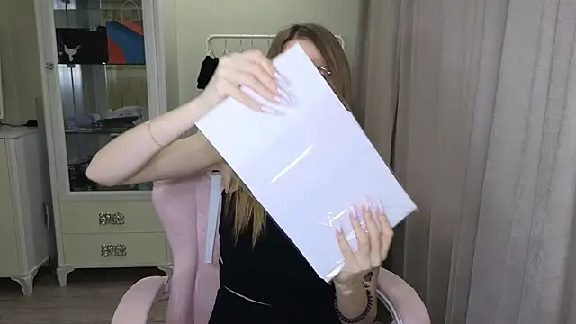 littlevildevil online show from 14, 1, 2025