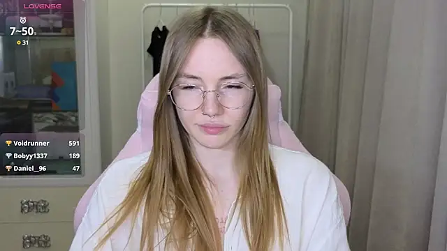 littlevildevil online show from 14, 3, 2025