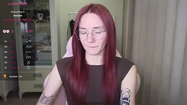 littlevildevil online show from 19, 9, 2025