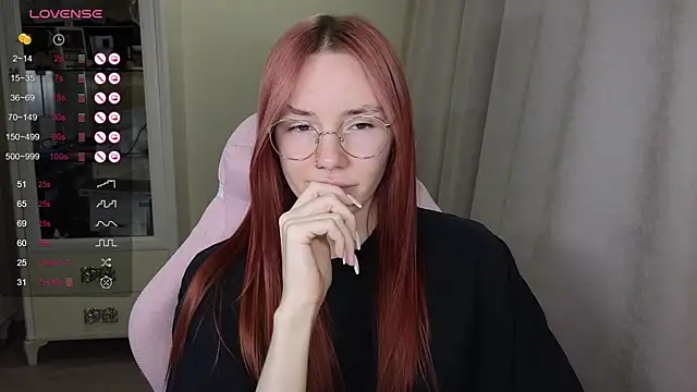 littlevildevil online show from 1, 11, 2025