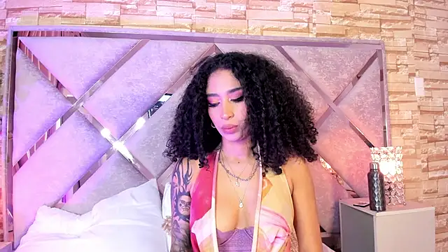  lanna jhonson  online show from 7, 11, 2025