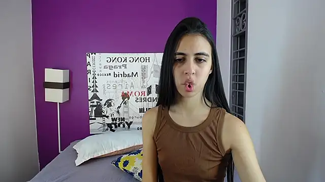 anna alvarez online show from 6, 3, 2025