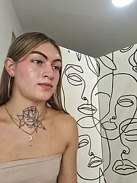 Snapshot of Lizz_Luna chatting on 24, 1, 2025 Lizz Luna online show from 24, 1, 2025