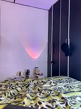 Snapshot of zarablare_ chatting on 26, 9, 2025 zarablare online show from 26, 9, 2025