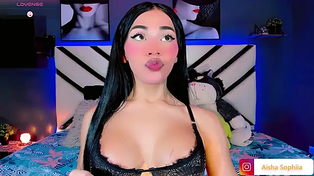 Snapshot of Valery_Sophiia chatting on 4, 11, 2025 Valery Sophiia online show from 4, 11, 2025