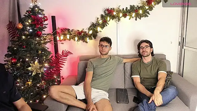 crisandrews online show from 4, 12, 2024