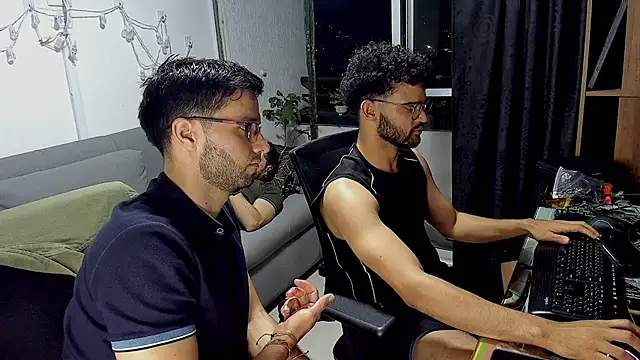 crisandrews online show from 12, 2, 2025