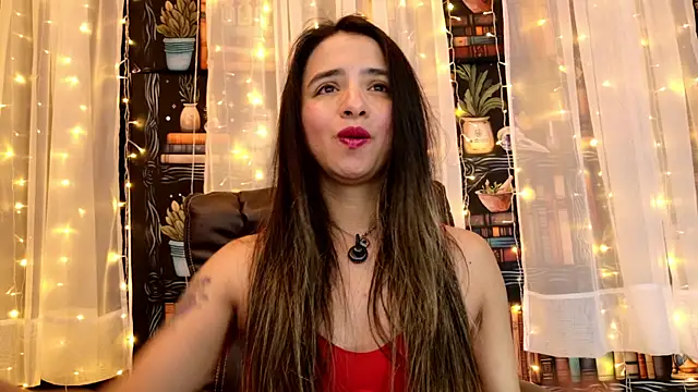 julietta   jackson online show from 7, 7, 2026