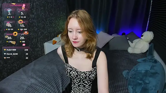 Snapshot of MonicaPerryy chatting on 13, 2, 2025 MonicaPerryy online show from 13, 2, 2025